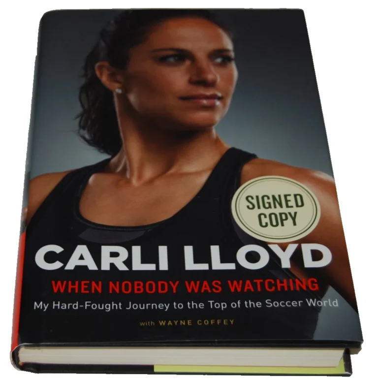 CARLI LLOYD signed (TEAM USA WOMENS SOCCER) hardcover book BECKETT BY085974