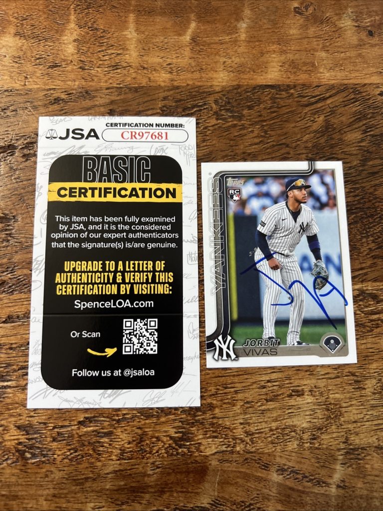 Jorbit Vivas IP Signed Topps Rookie Card JSA Coa Yankees Autographed