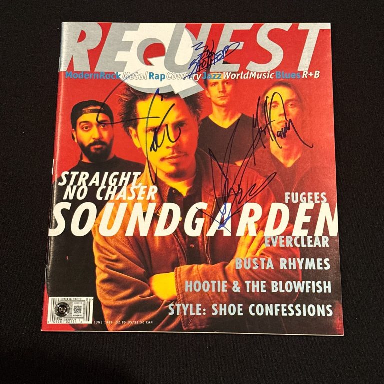 SOUNDGARDEN Signed REQUEST Magazine Beckett (BAS) - Complete!