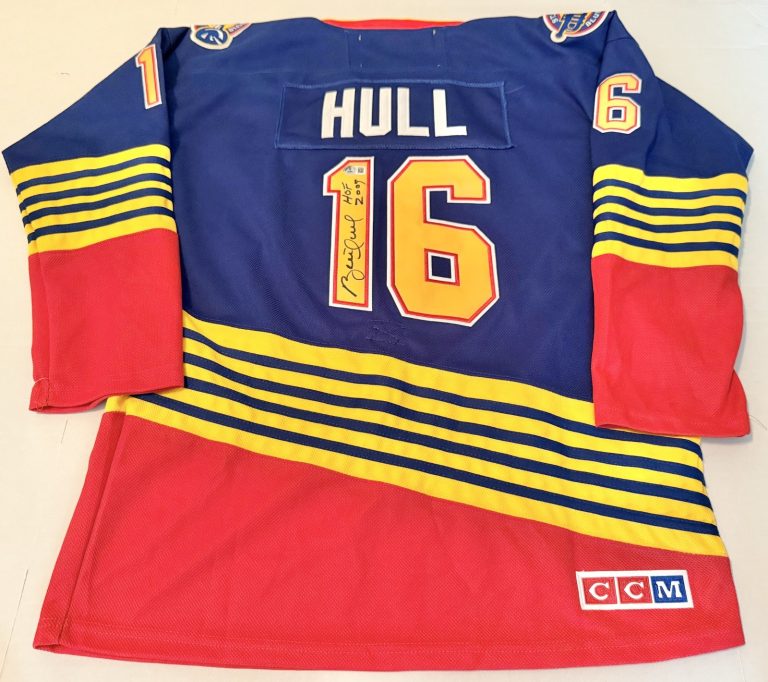 Brett Hull signed St. Louis Blues jersey W/ HOF Inscription #6 Beckett Witnessed