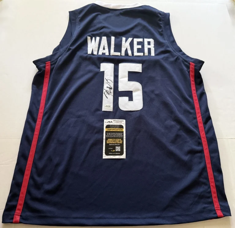 Kemba Walker UCONN Huskies signed Custom jersey autographed JSA