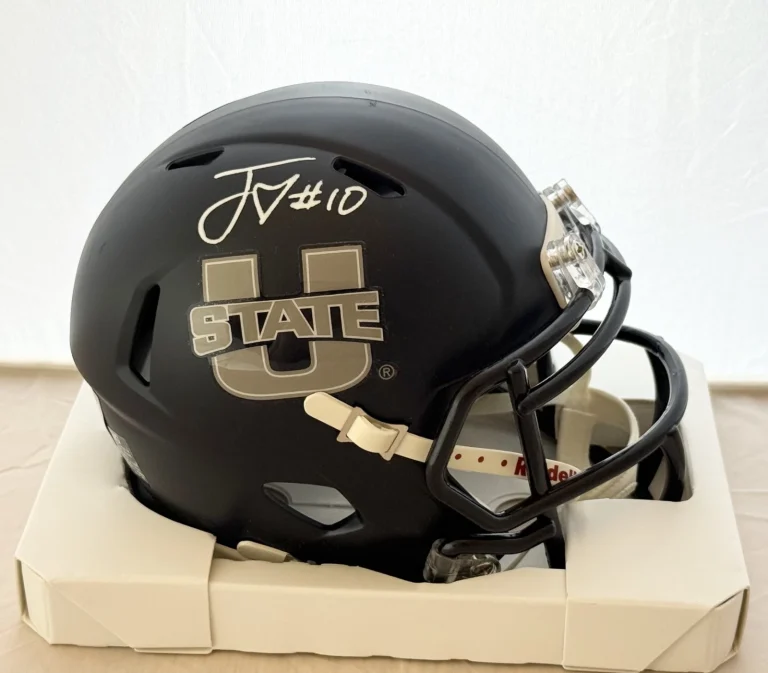 Jordan Love Packers signed Utah State Aggies mini helmet Beckett Witnessed
