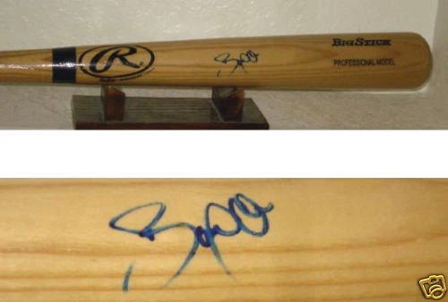 BOBBY ABREU AUTOGRAPHED BAT (ANGELS) W/ PROOF!