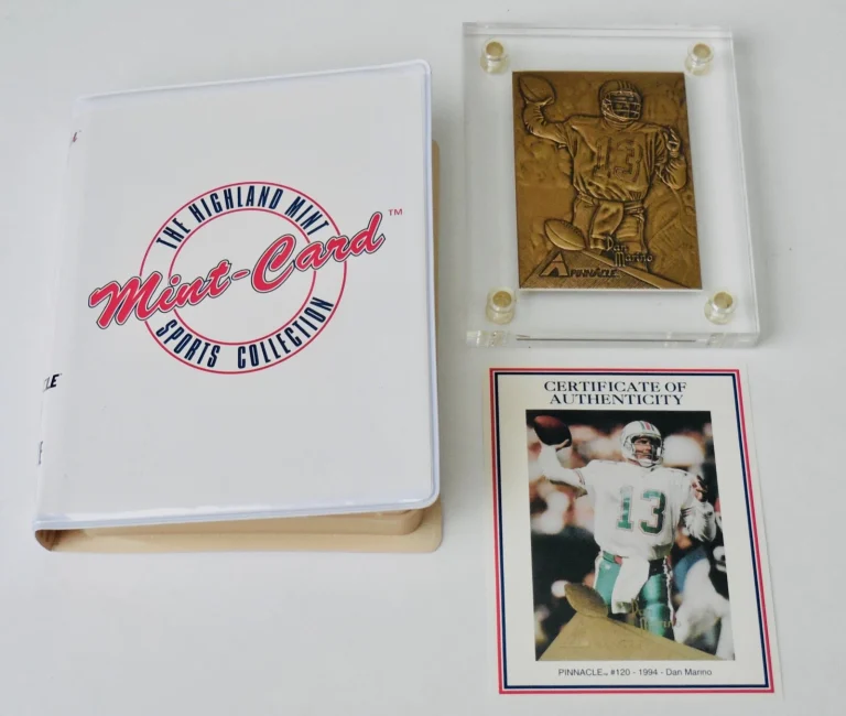 1994 PINNACLE DAN MARINO BRONZE FOOTBALL CARD - HIGHLAND MINT - #3324/5000!