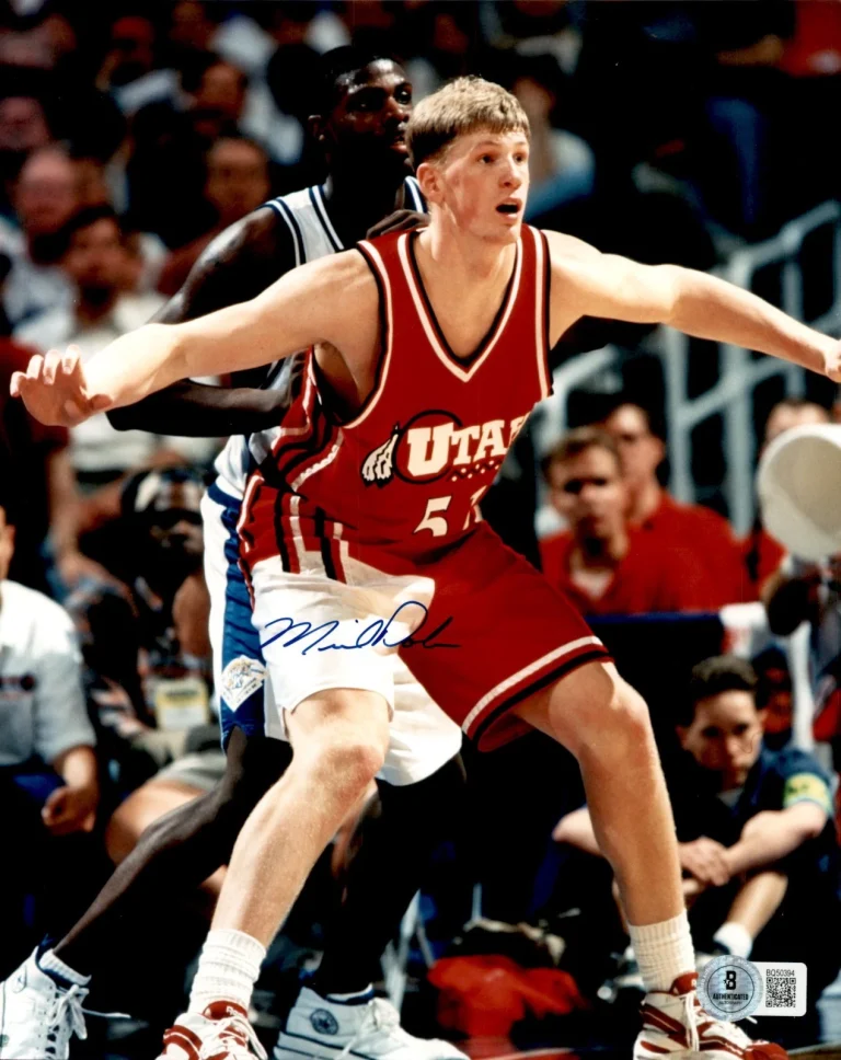 Michael Doleac Signed Utah Utes 8x10 Photo Beckett COA