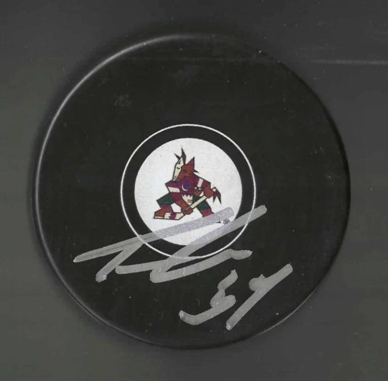 Travis Green Signed Phoenix Coyotes Puck