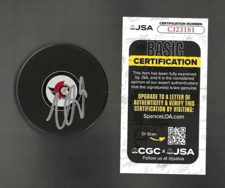 Claude Giroux Signed Ottawa Senators Puck JSA COA
