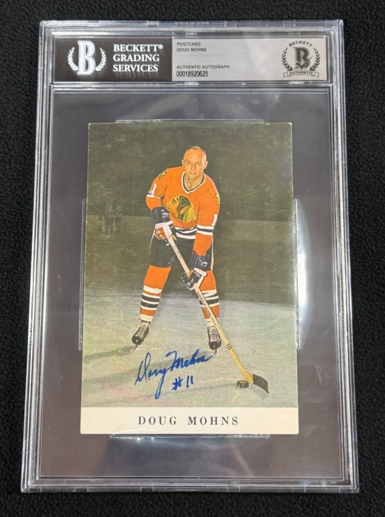 Doug Mohns Signed Chicago Blackhawks Postcard Beckett Certified