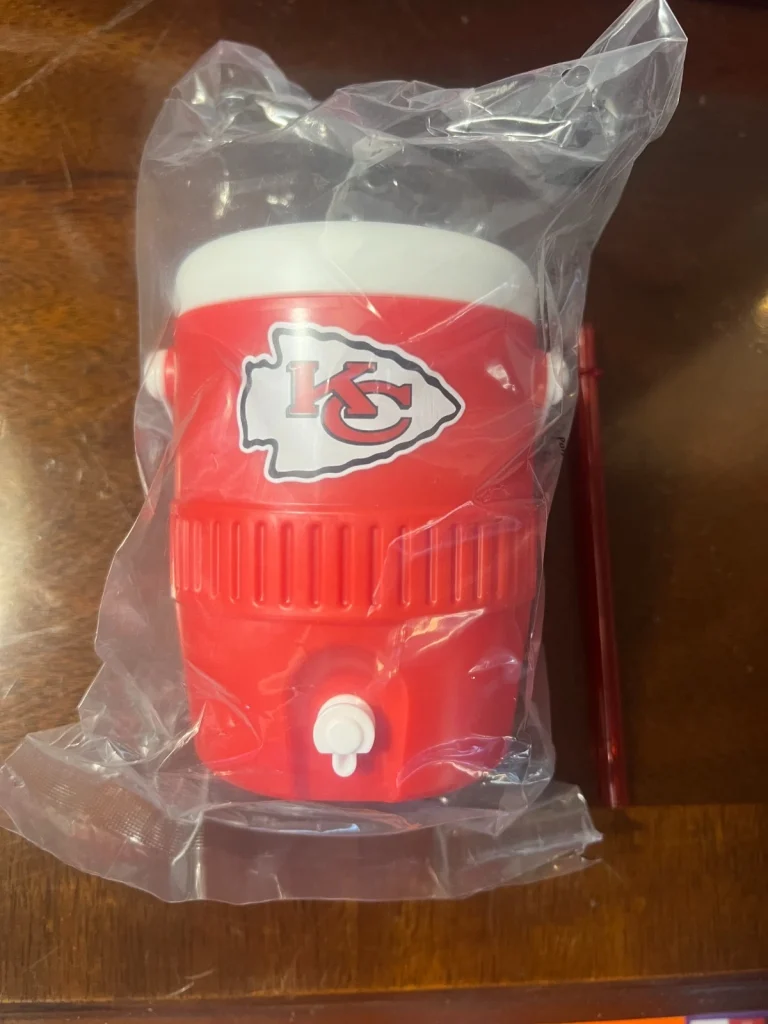 KANSAS CITY CHIEFS MINI COOLER RED WHITE NFL FOOTBALL FAN SOUVENIR CUP W/ STRAW