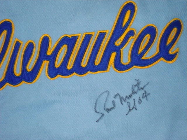 PAUL MOLITOR AUTOGRAPHED JERSEY (BREWERS) W/ PROOF!