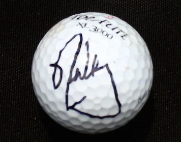 NICK WATNEY AUTOGRAPHED GOLF BALL (PGA) W/ PROOF!