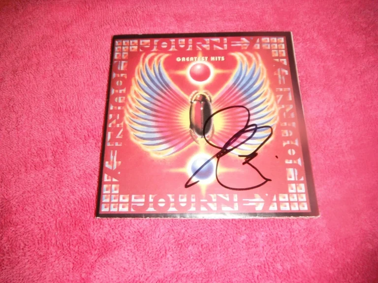 JOURNEY JONATHAN CAIN SIGNED GREATEST HITS CD COVER