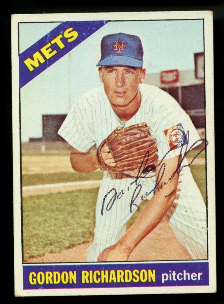 Gordon Richardson #51 signed autograph auto 1966 Topps Baseball Trading Card