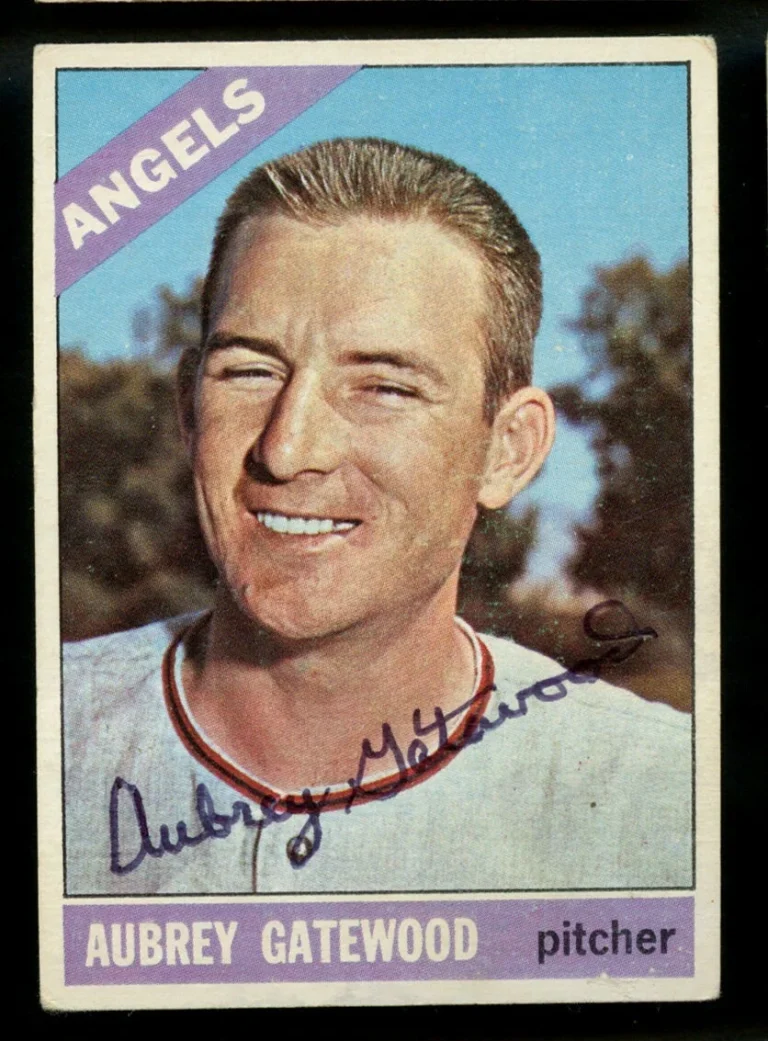 Aubrey Gatewood #42 signed autograph auto 1966 Topps Baseball Trading Card