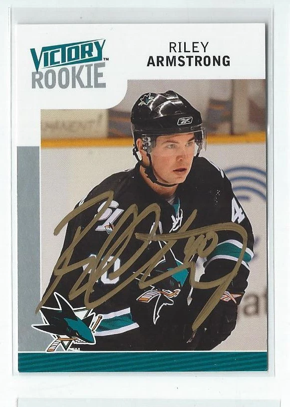 Riley Armstrong Signed 2009/10 Upper Deck Victory Rookie Card #216