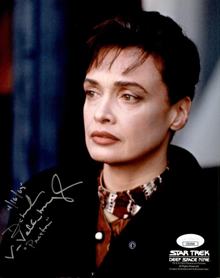 Deborah Van Valkenburgh Signed & Inscribed Star Trek DS9 8x10 Photo JSA COA