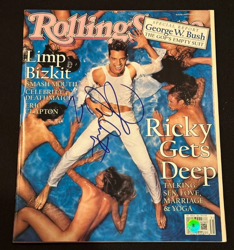 RICKY MARTIN Signed ROLLING STONE Magazine Beckett (BAS) Authenticated AUTO 10