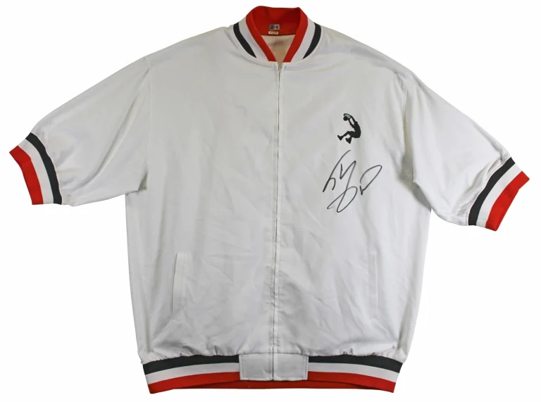 Shaquille O'Neal Authentic Signed White Adidas Warm-Up Jacket BAS Wit #2W958081