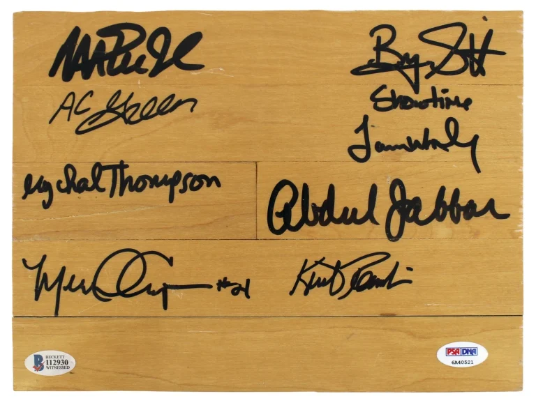 Showtime Lakers (8) Magic, Kareem +6 Signed 8x10 Forum Floorboard PSA & BAS 3