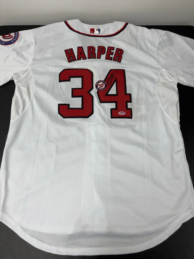 BRYCE HARPER Autographed Signed  Washington Nationals Jersey. Psa Coa . Read