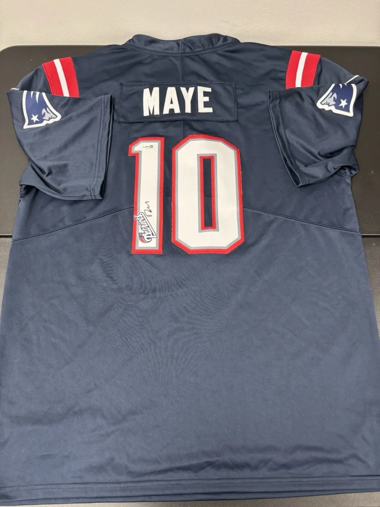 DRAKE MAYE SIGNED AUTOGRAPHed NEW ENGLAND PATRIOTS JERSEY. JSA Coa