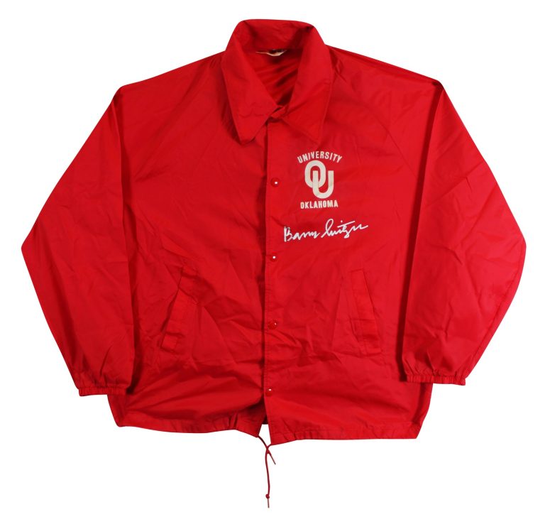 Oklahoma Bob Stoops Authentic Signed Maroon Windbreaker BAS Witnessed #2W088660