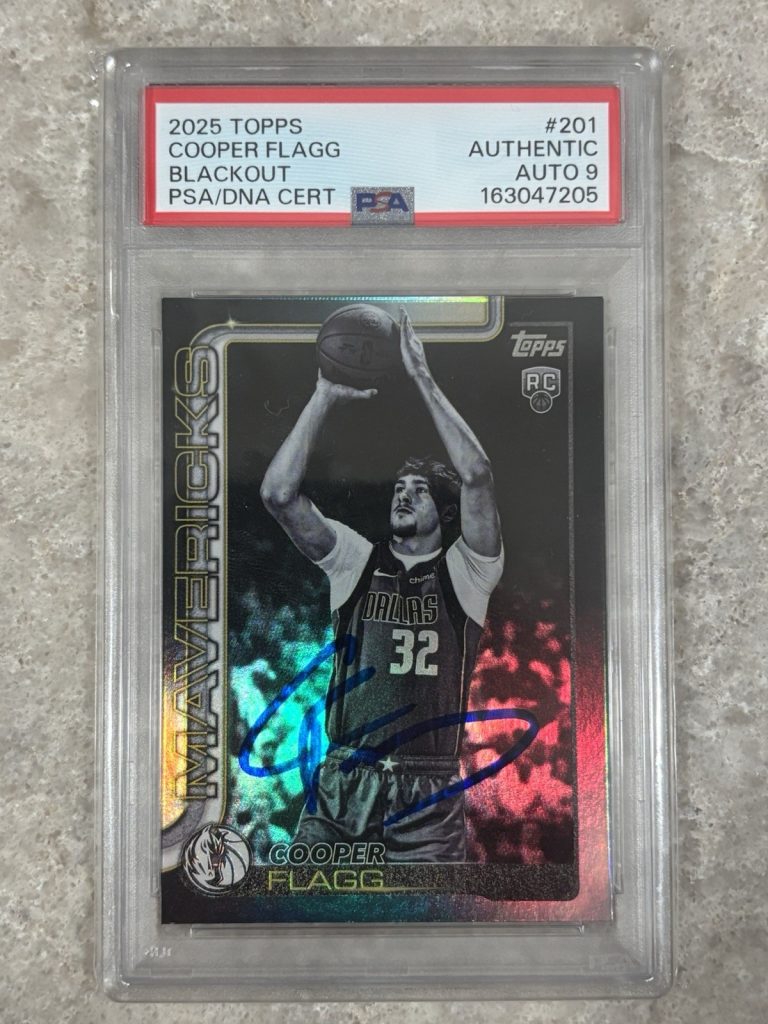 2025-26 Topps COOPER FLAGG Blackout Black Friday Auto. Rare. Psa. Rookie. Rare