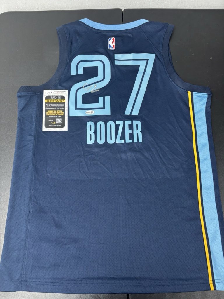 CAMERON BOOZER Signed Autographed Memphis Grizzlies Jersey. Jsa Coa