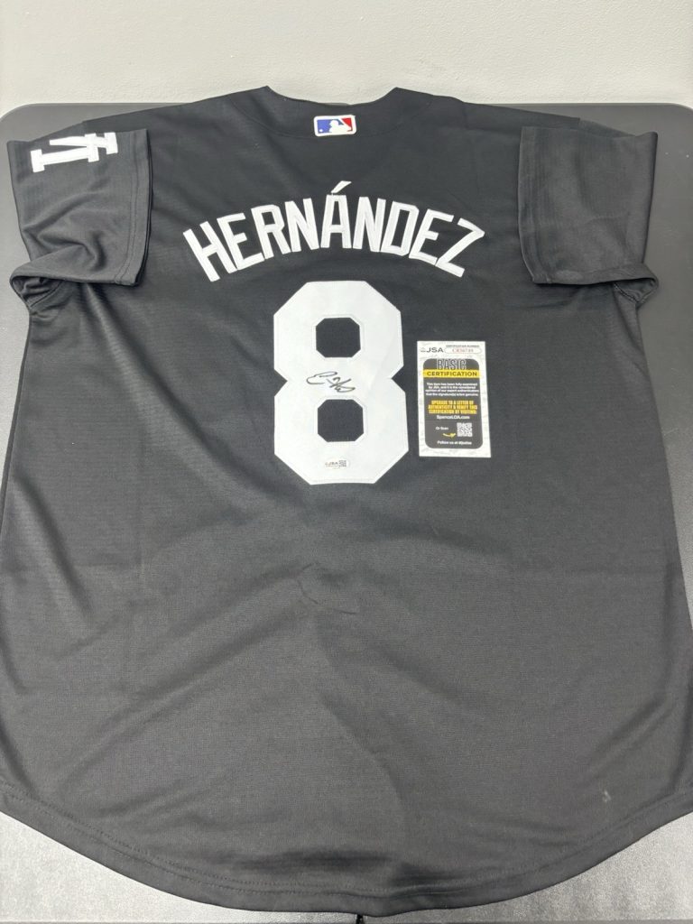 Enrique Kike Hernandez Signed Autographed Jersey LA Dodgers Jersey. JSA Coa