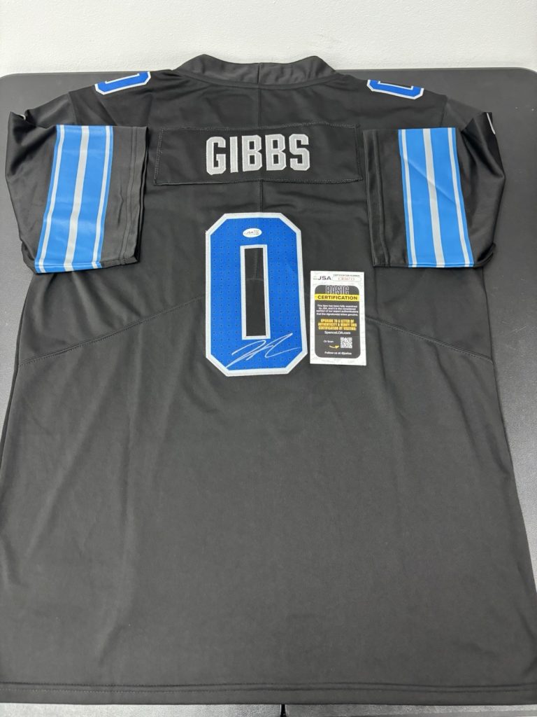 Jahmyr Gibbs Autographed Signed Detroit Lions  Jersey. JSA Coa Rare