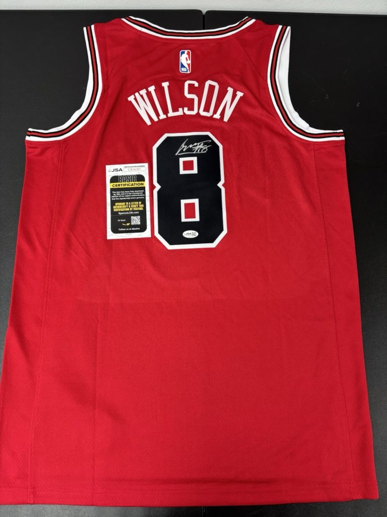 Caleb Wilson Signed Autographed Chicago Bulls Jersey. JSA Coa