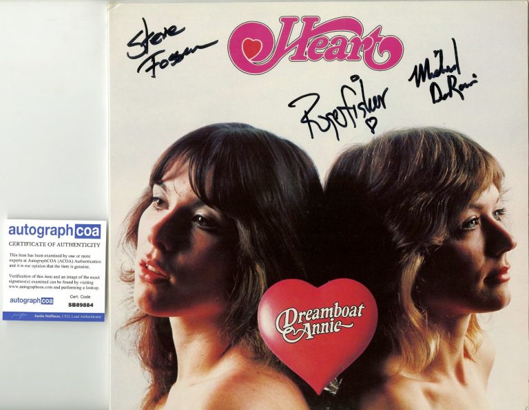 HEART Dreamboat Annie Record SIGNED by 3 ORIGINAL MEMBERS Roger, Mike Steve ACOA
