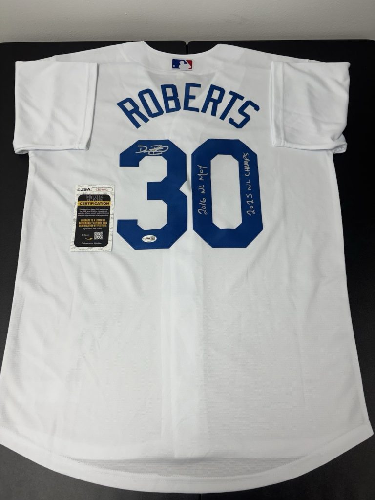 DAVE ROBERTS SIGNED Inscribed LA DODGERS 2025 WORLD SERIES JERSEY. Jsa Coa