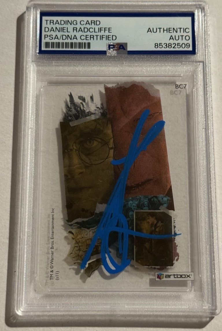 DANIEL RADCLIFFE SIGNED AUTO RC ROOKIE 2011 Artbox Harry Potter #BC7 PSA