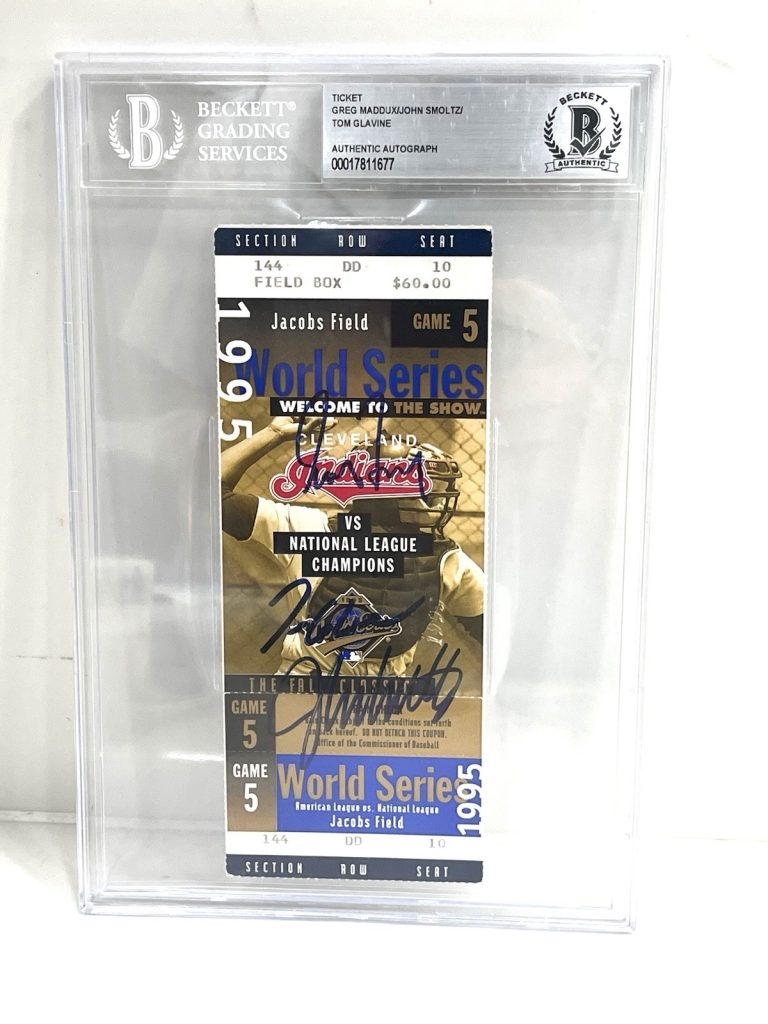 Greg Maddux John Smoltz  Glavine Signed 1995 World Series Ticket Game 5 Beckett