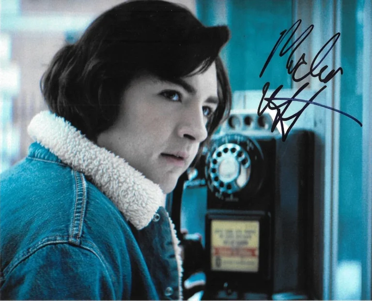 * MICHAEL GANDOLFINI * signed 8x10 photo * THE MANY SAINTS OF NEWARK * 2