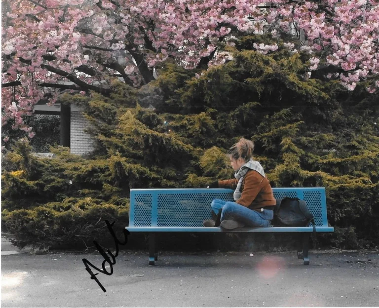 * ADELE EXARCHOPOULOS * signed 8x10 photo * LA VIE D'ADELE * 1