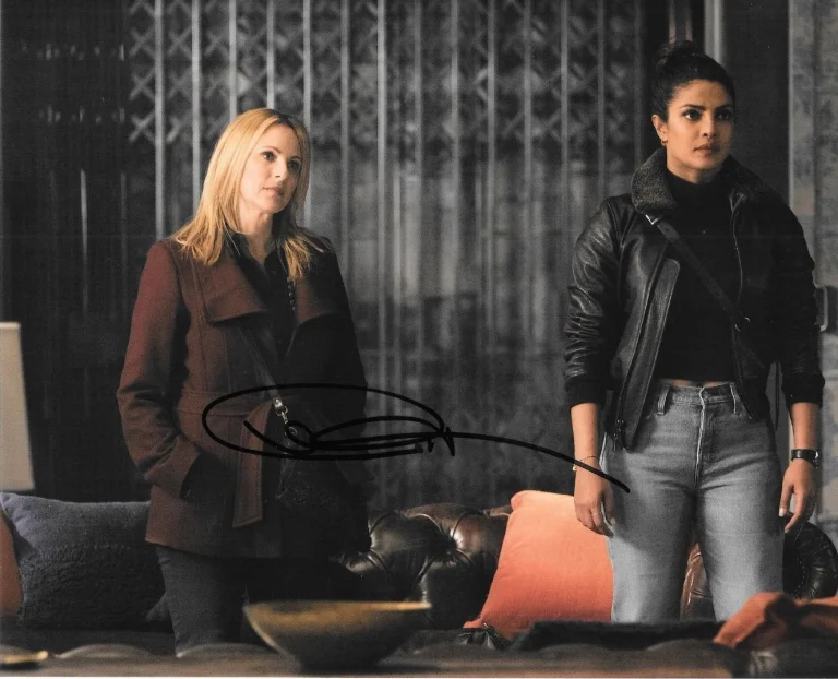 * MARLEE MATLIN * signed 8x10 photo * QUANTICO * 2