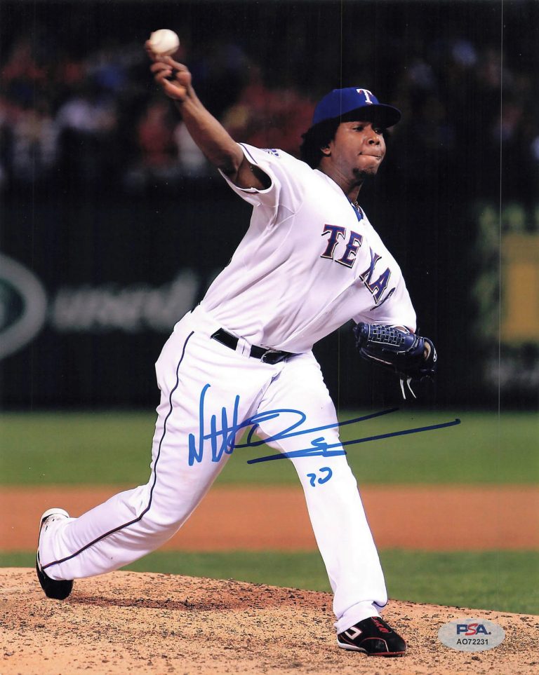 Neftali Feliz Signed 8x10 Photo PSA Texas Rangers