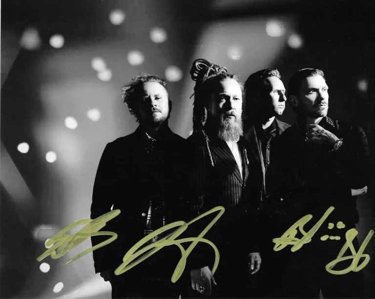 * SHINEDOWN * signed 8x10 photo * SECOND CHANCE * SOUND OF MADNESS * COA *