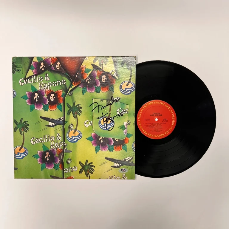 Henry Kapono Signed Cecilio & Kapono Vinyl Album PSA Authographed