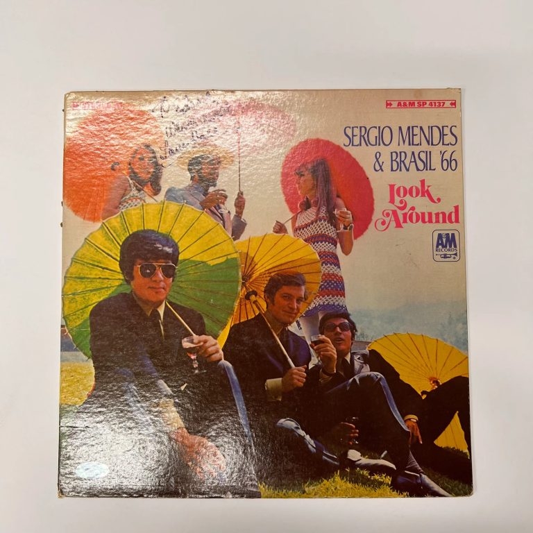 Lani Hall Signed Look Around by Sérgio Mendes & Brasil '66 Vinyl Album PSA Auto