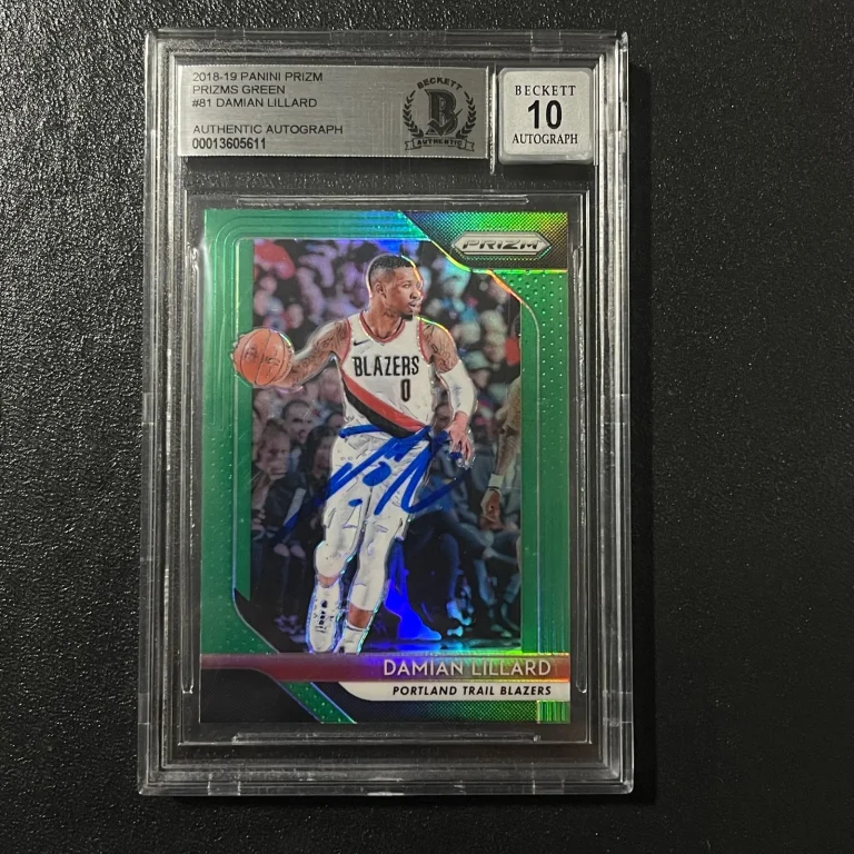 2018-19 Panini Prizm Prizms Green #81 Damian Lillard Signed Card BAS Auto 10