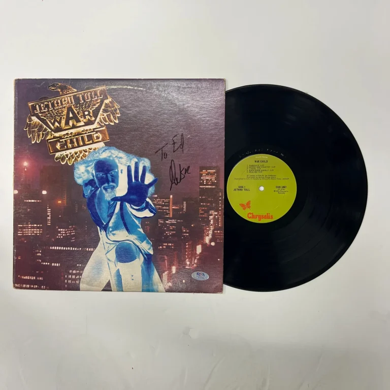 Martin Barre Signed Jethro Tull's War Child Vinyl Album PSA Autographed