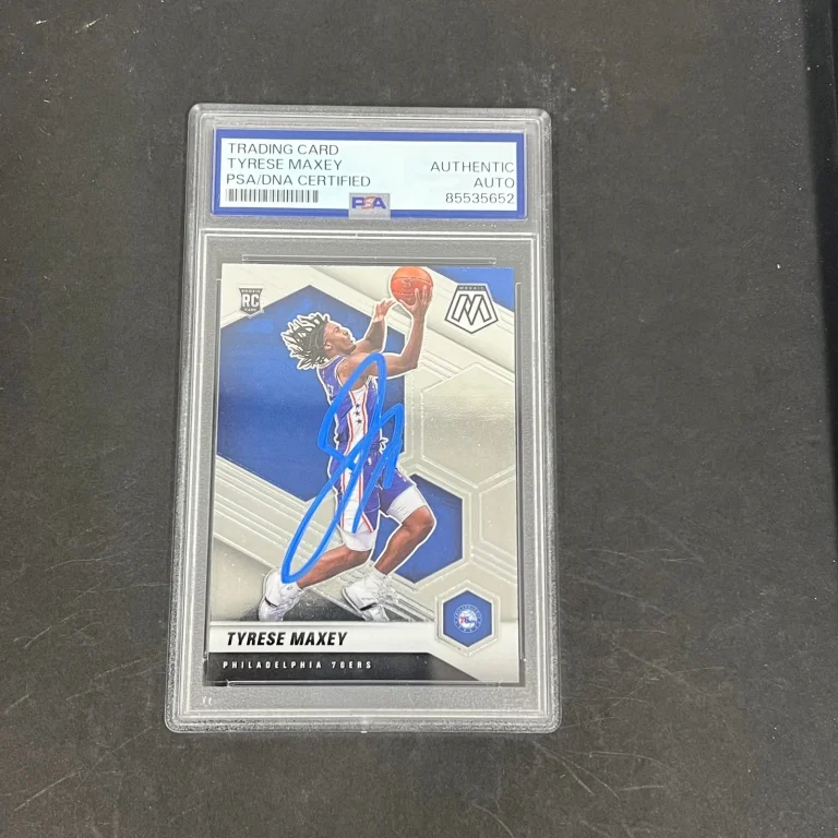 2020-21 Panini Mosaic Basketball#203 Tryese Maxey Signed Card PSA Autographed