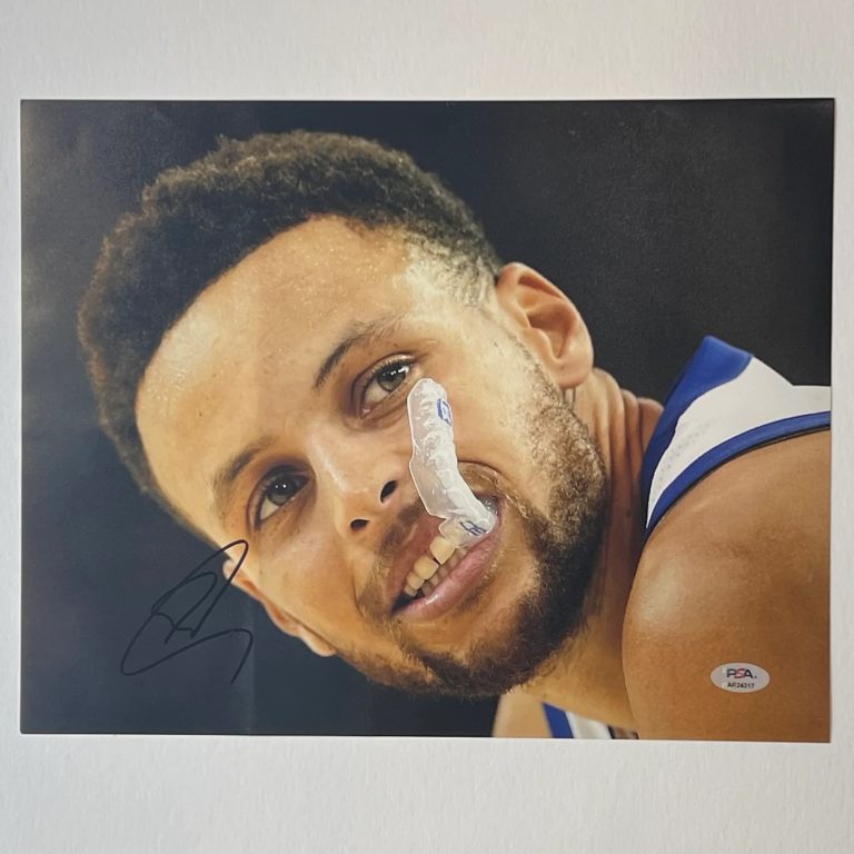 Stephen Curry Golden State Warriors Signed Basketball 11x14 Photo PSA