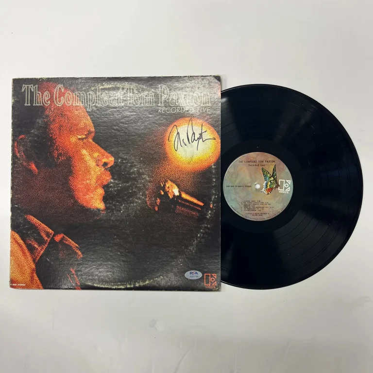 Tom Paxton Signed The Compleat Vinyl Album PSA Autographed