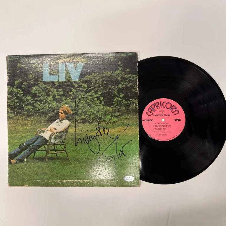 Livingston Taylor Signed Liv Vinyl PSA Album Auth