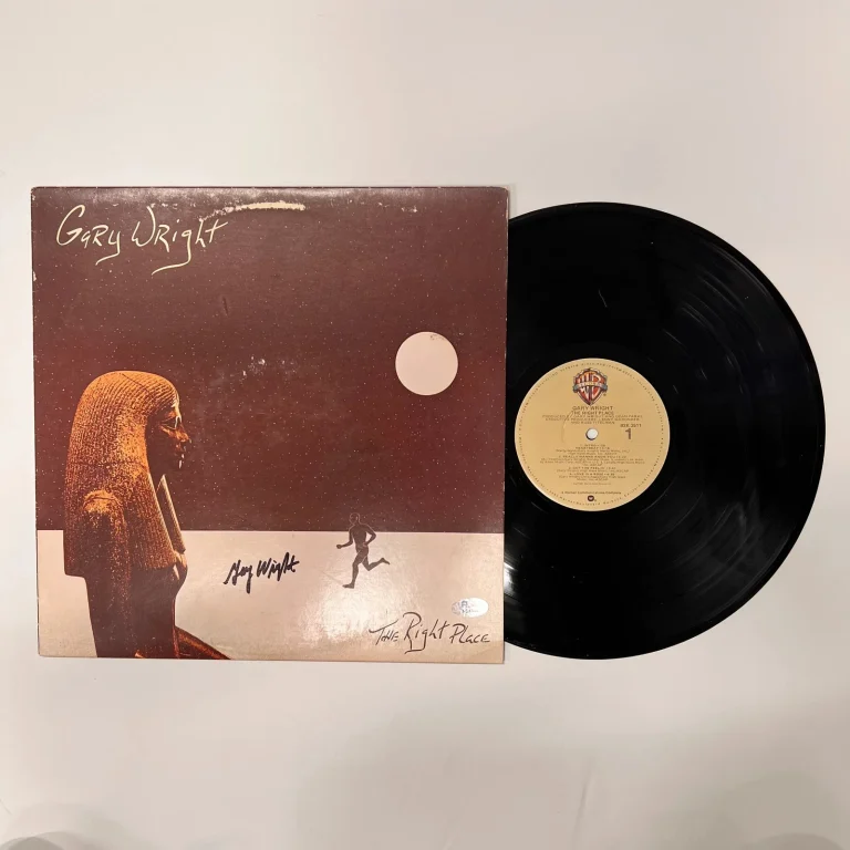 Gary Wright Signed The Right Place Vinyl PSA Album Auth