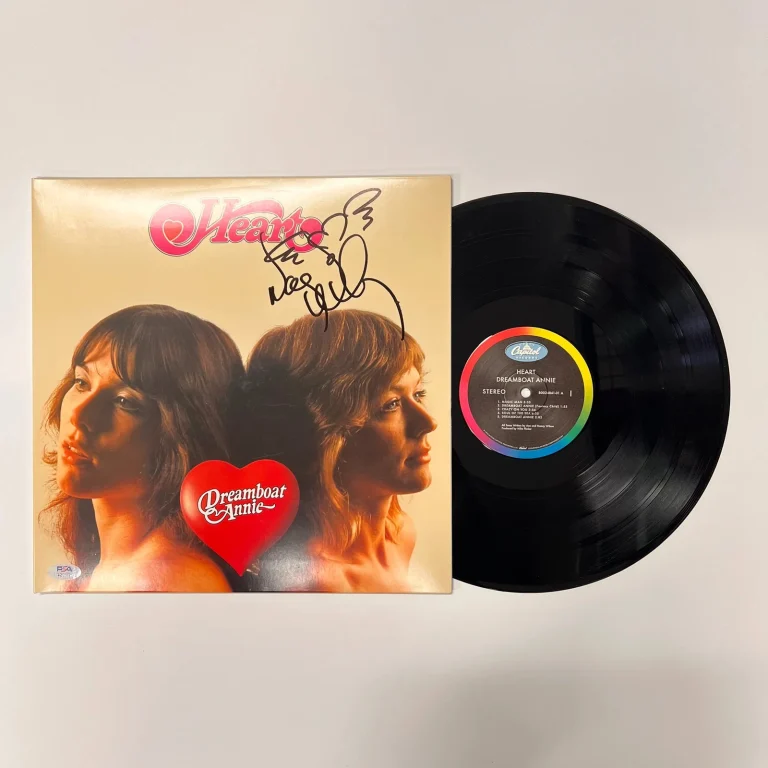 Nancy Wilson Signed Dreamboat AnnieVinyl Album PSA